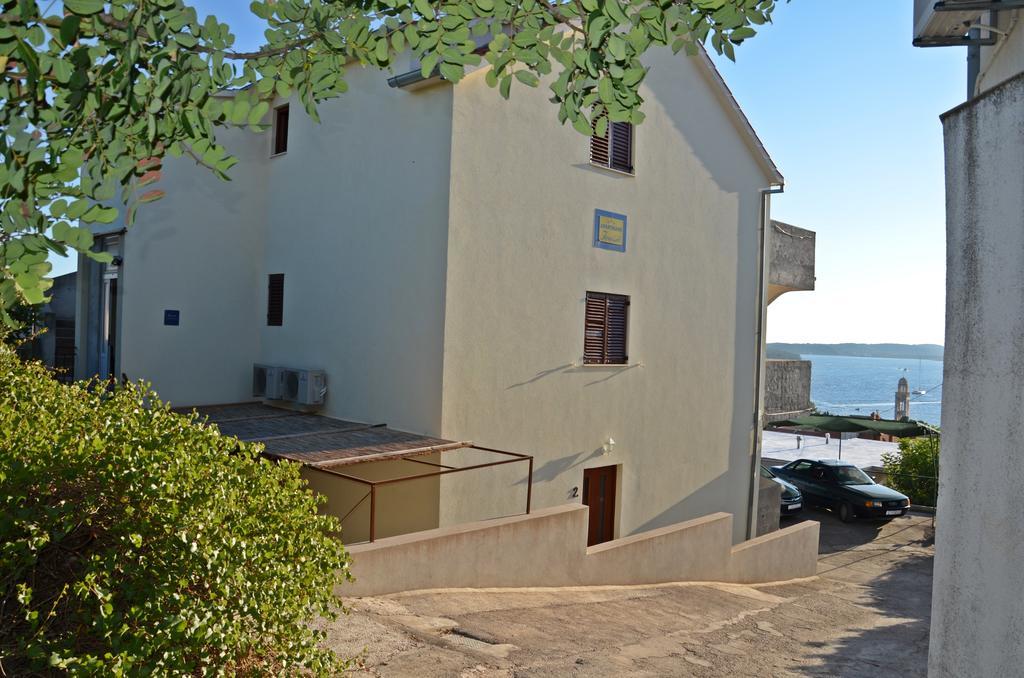 Apartments Ivusic Hvar Town Room photo