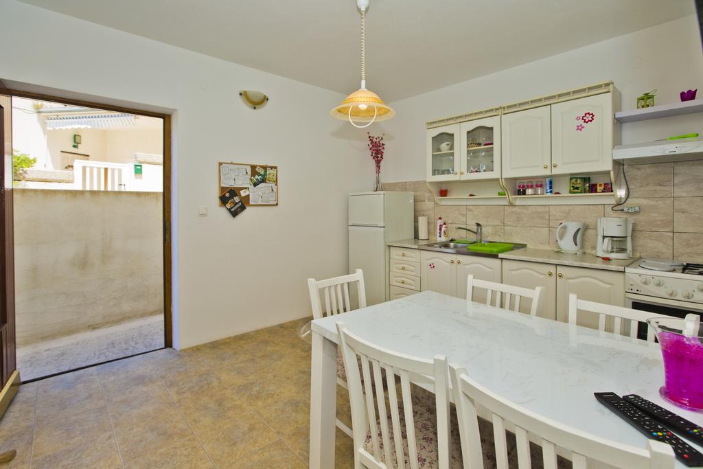 Apartments Ivusic Hvar Town Exterior photo