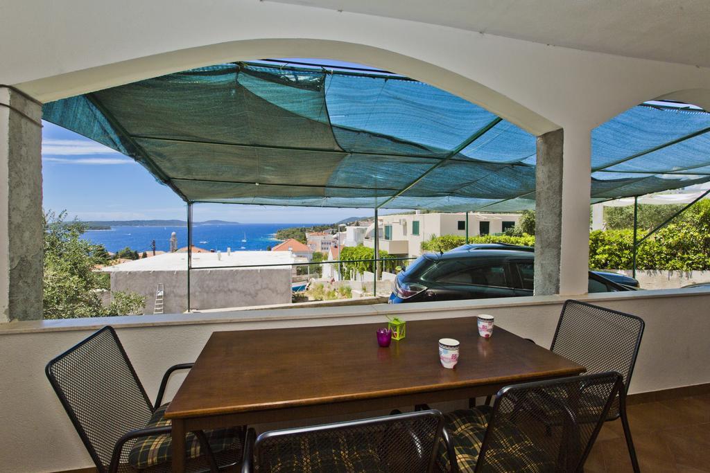 Apartments Ivusic Hvar Town Exterior photo